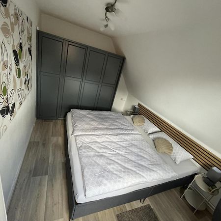 Ferienwohnung Alice Burhave Buitenkant foto